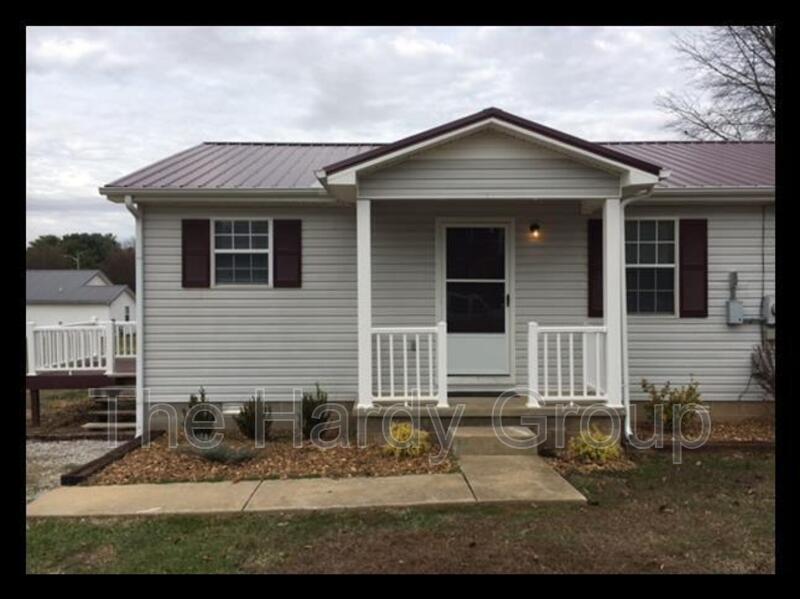 36 Sunshine Dr in Decherd, TN - Building Photo
