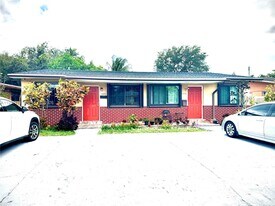 1232 NE 136th Terrace in North Miami, FL - Building Photo