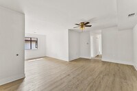 4148 Meadowland Ct in Chantilly, VA - Building Photo - Building Photo