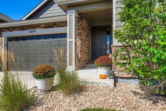 26745 E Canyon Ave in Aurora, CO - Building Photo - Building Photo