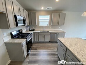 508 Bobcat Ct in Wiggins, CO - Building Photo - Building Photo
