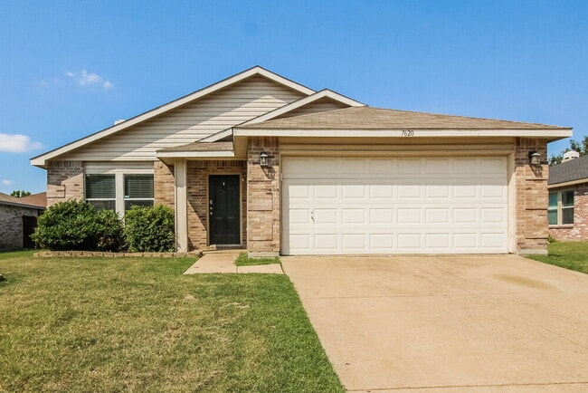property at 7620 Shoal Bend