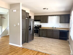 6620 163rd Pl in Tinley Park, IL - Foto de edificio - Building Photo