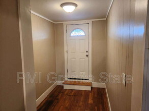61 Kinsley St in Nashua, NH - Building Photo - Building Photo