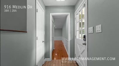 916 Medlin Dr in Cary, NC - Building Photo - Building Photo