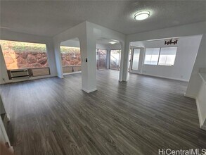 94-650-650 Nuao Pl in Waipahu, HI - Building Photo - Building Photo