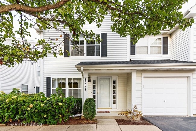 property at 1221 Orleans Dr