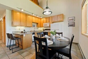 10000 Ryan Gulch Rd in Silverthorne, CO - Building Photo