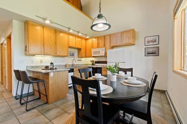 property at 10000 Ryan Gulch Rd