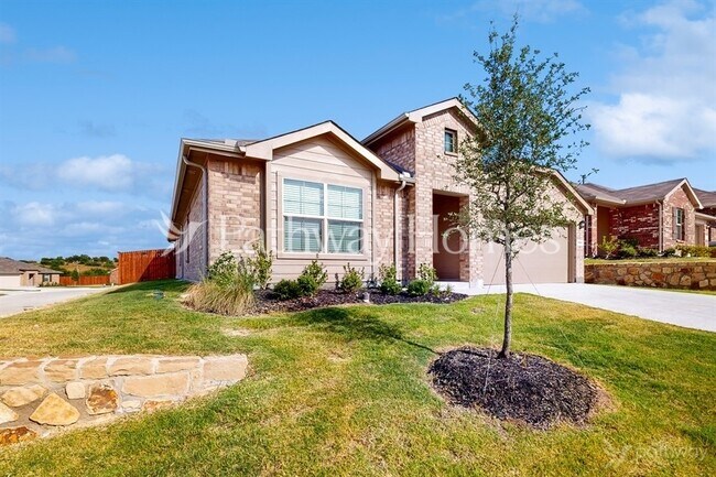 1601 Garysburg Ct in Fort Worth, TX - Foto de edificio - Building Photo