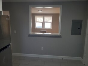 433 B Sea St, Unit 6 in Quincy, MA - Building Photo - Building Photo