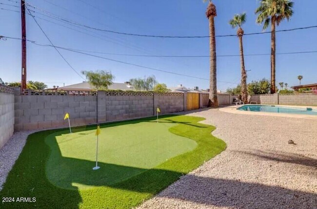 property at 1245 E Hermosa Dr