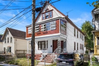 166 Grey St in Buffalo, NY - Building Photo - Building Photo