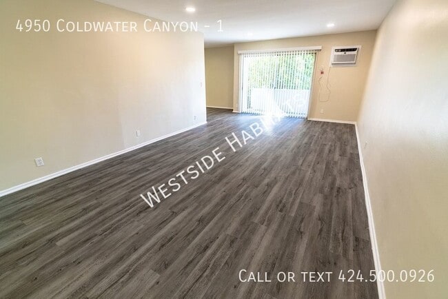 4950 Coldwater Canyon Ave in Los Angeles, CA - Building Photo - Building Photo