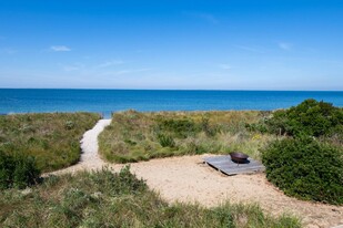 36 Bay Inlet Rd in East Hampton, NY - Building Photo - Building Photo