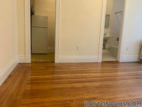 25 Park Dr in Boston, MA - Building Photo - Building Photo