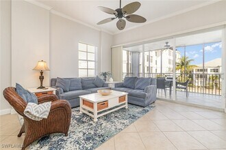 27921 Bonita Village Blvd in Bonita Springs, FL - Foto de edificio - Building Photo