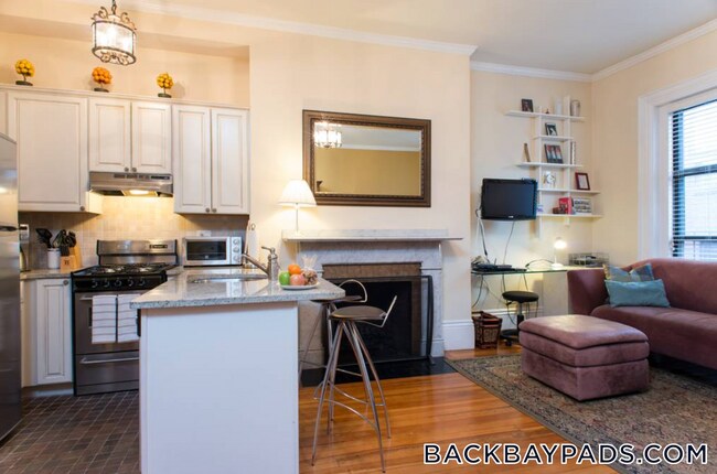 189 Beacon St in Boston, MA - Building Photo - Building Photo