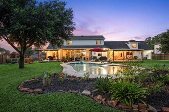 7034 Robin Meadow St in Pearland, TX - Building Photo - Building Photo