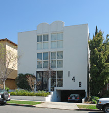 148 S Reeves Dr in Beverly Hills, CA - Foto de edificio - Building Photo