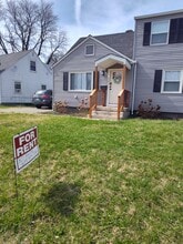 3071 Karl Rd in Columbus, OH - Building Photo - Building Photo