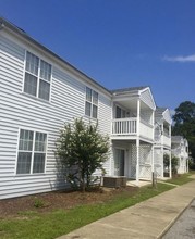 Huntington Place in Sumter, SC - Building Photo - Building Photo