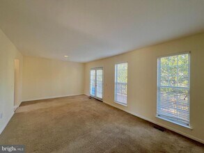 1707 Featherwood St in Silver Spring, MD - Building Photo - Building Photo
