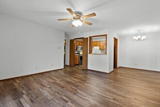 6720 Mariner Dr in Mount Pleasant, WI - Building Photo - Building Photo