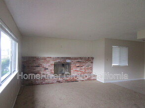 5501 Keoncrest Cir in Sacramento, CA - Building Photo - Building Photo