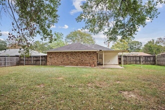 5345 Mapleton Dr in Central, LA - Building Photo - Building Photo