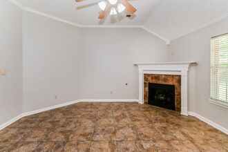4258 Ravenwood Dr N in Horn Lake, MS - Building Photo - Building Photo