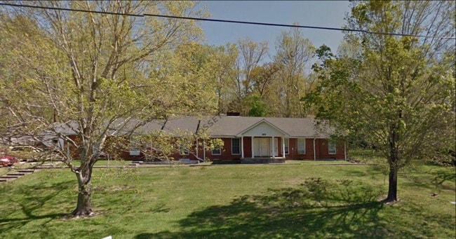 Main St Village in Ashland City, TN - Building Photo - Building Photo