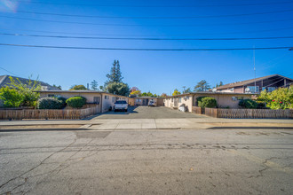 Adrian Court in Napa, CA - Building Photo - Other