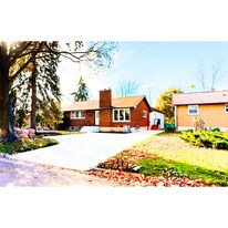 77 Godfrey Dr in London, ON - Building Photo