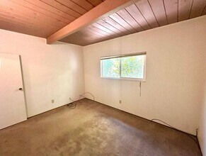 5071 Appian Way in El Sobrante, CA - Building Photo - Building Photo