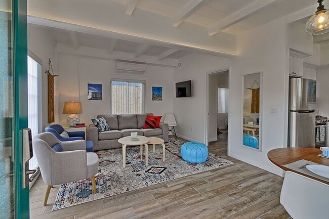 property at 1076 S Seaward Ave