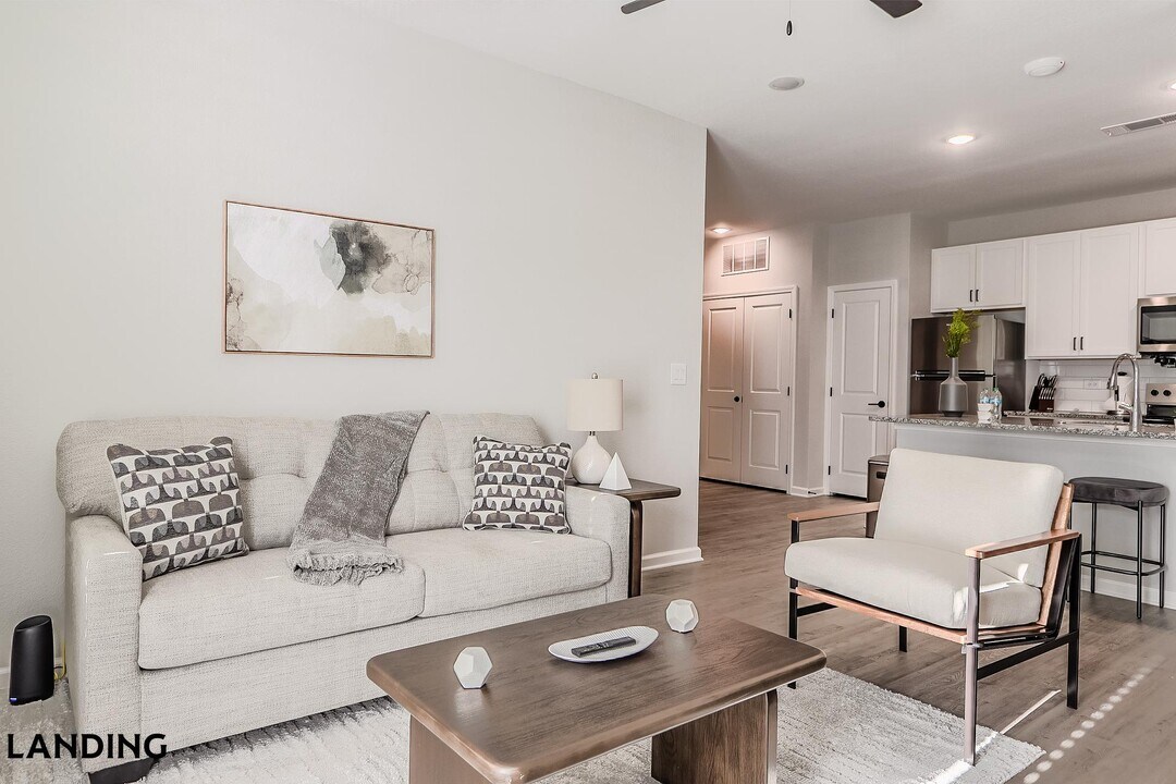 1650 Harris Hill Rd, Unit 05-5207 in San Marcos, TX - Foto de edificio