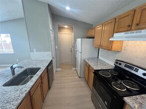 1209 High Country Dr in Garland, TX - Building Photo - Building Photo