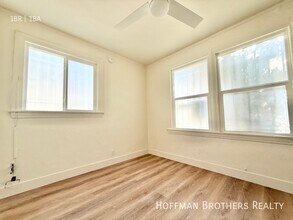 300 N Bonnie Brae St in Los Angeles, CA - Building Photo - Building Photo