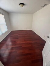 4913 E Liberty St in Tampa, FL - Building Photo - Building Photo