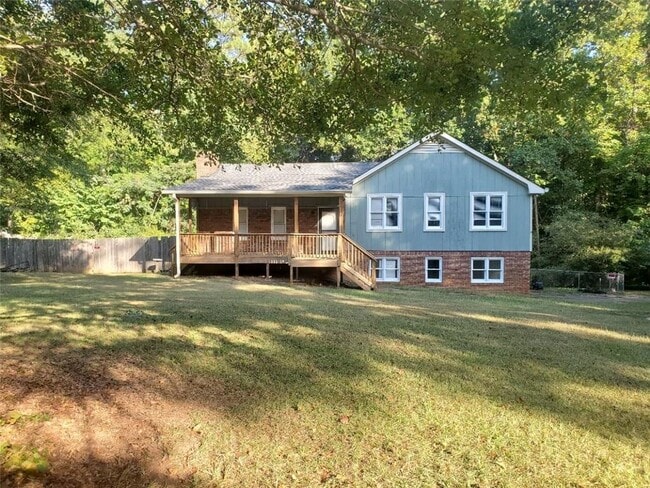 160 Tyus Carrollton Rd in Carrollton, GA - Building Photo - Building Photo