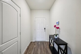 1927 Churchill Downs Dr in Seagoville, TX - Building Photo - Building Photo