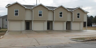 2707 Lantern Walk SE