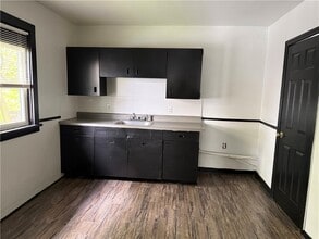 865-869-869 Clifford Ave in Rochester, NY - Building Photo - Building Photo