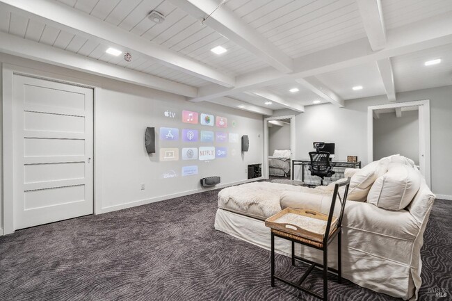 property at 15 Gate 6 1/2 Rd