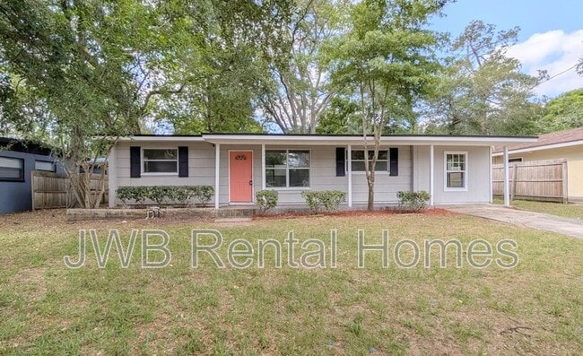 7930 Limoges Dr S in Jacksonville, FL - Building Photo - Building Photo