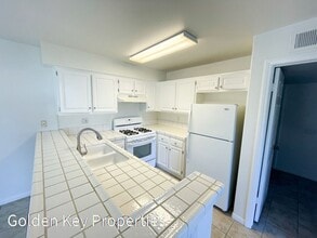 3205 Costa Alta Dr in Carlsbad, CA - Building Photo - Building Photo