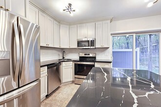 33 Ridge Rd in Dobbs Ferry, NY - Building Photo - Building Photo