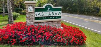 Sashabaw Meadows Apartments