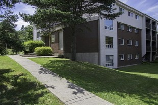 67 & 141 Harlington Apartments